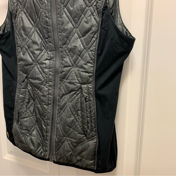 Lole Vest - Picture 3 of 11